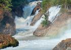 滝の世界: 流れ落ちる最も力強く、力強く、美しい川 地図上で世界で最も人気のある滝